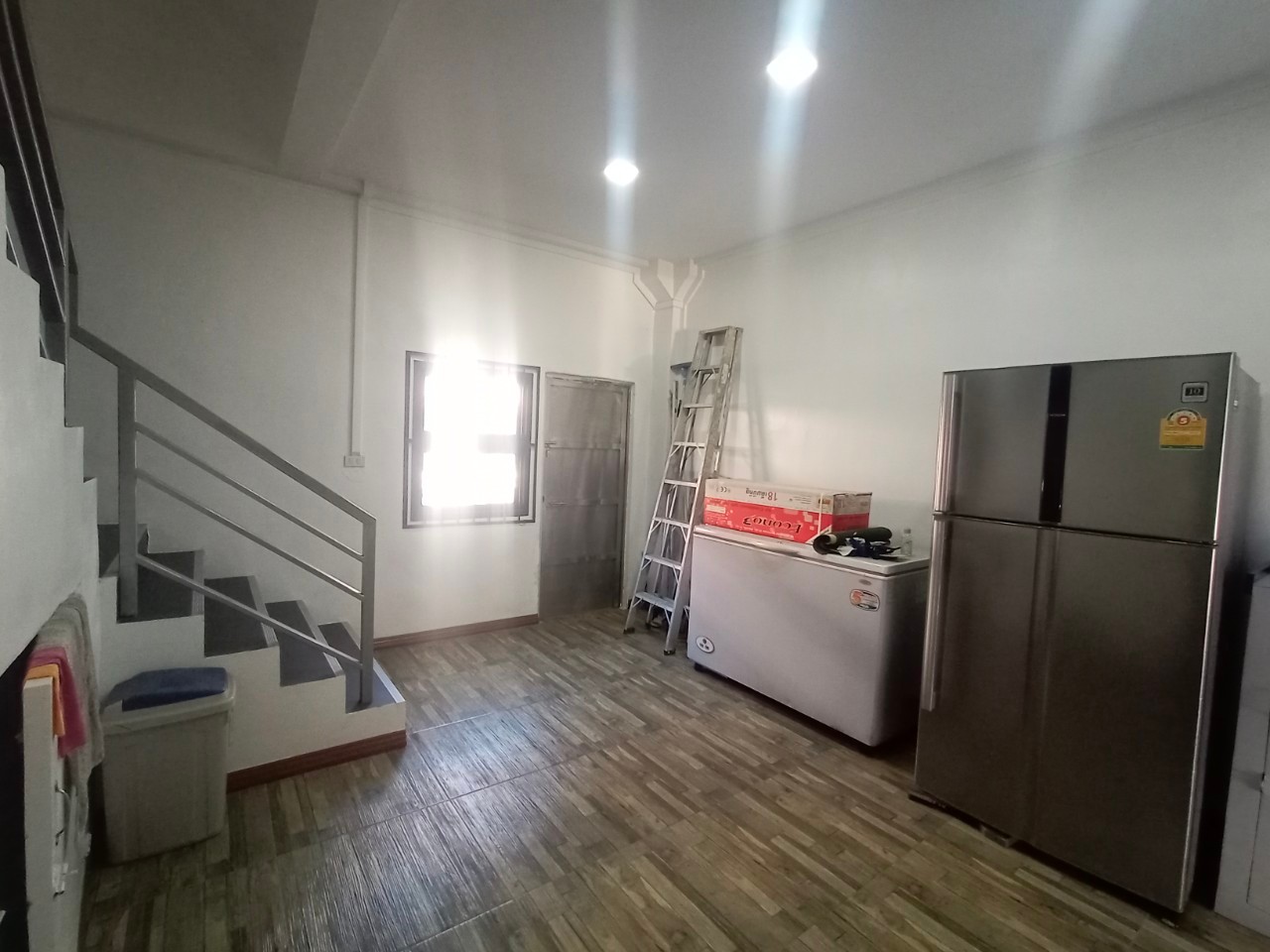 ขายโฮมออฟฟิศ 4 ชั้น โครงการ เดอะ ไอยรา แกรนด์เดย์ (The Iyara Grande) ใกล้ตลาดไท ตลาดไอรยา 